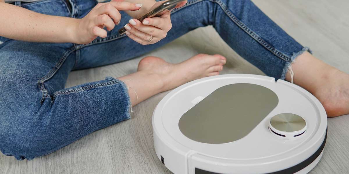 The Most Hilarious Complaints We've Been Hearing About House Cleaning Robot